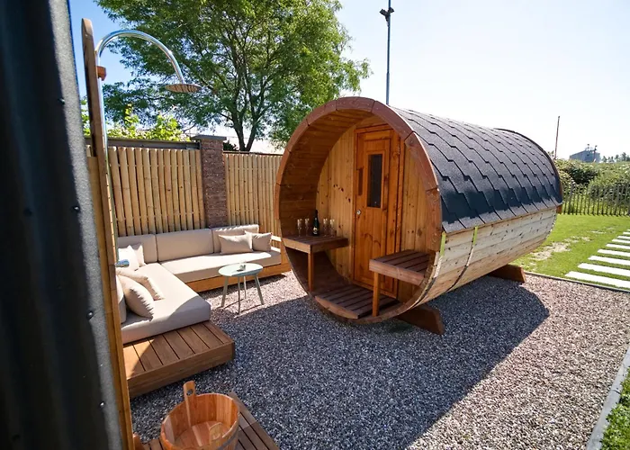Het Pareltje Van Walsoorden Met Sauna -Extra Bijboeken-