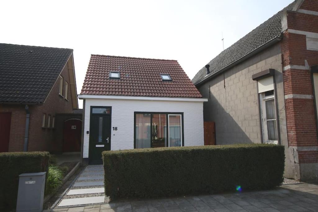 Het Pareltje Van Met Sauna -extra Bijboeken- * Walsoorden